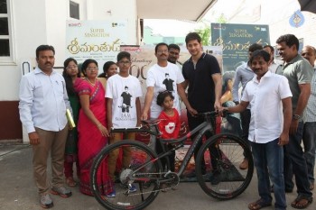 Mahesh Babu Presents Srimanthudu Cycle - 17 of 20