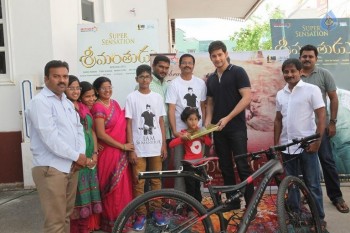 Mahesh Babu Presents Srimanthudu Cycle - 19 of 20