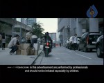 Mahesh's 'Thums Up' dangerous action stunts in Malaysia. - 27 of 39