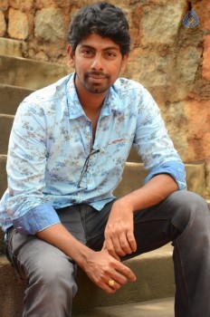Majnu Director Virinchi Varma Photos - 1 of 16