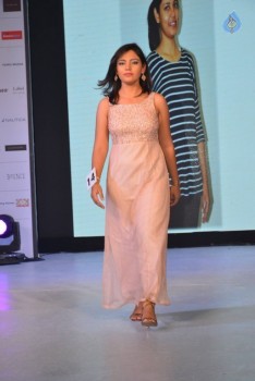 Majnu Team at Inorbit Mall - 35 of 58