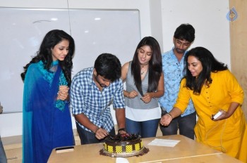 Majnu Team at Radio Mirchi - 25 of 42