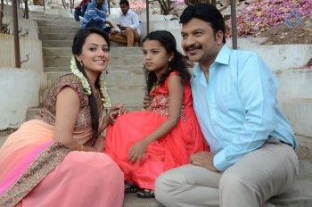 Manalo Okadu Movie Opening - 23 of 37