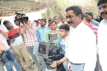 Manalo Okadu Movie Opening - 26 of 37