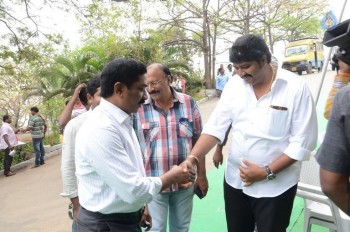 Manalo Okadu Movie Opening - 33 of 37