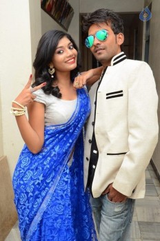 Manasantha Nuvve Audio Launch Photos - 8 of 38
