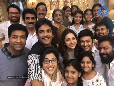 Manmadhudu 2 Working Photos - 2 of 3