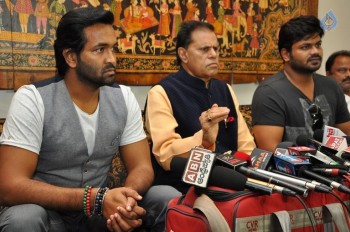 MB40 Curtain Raiser Press Meet - 16 of 20