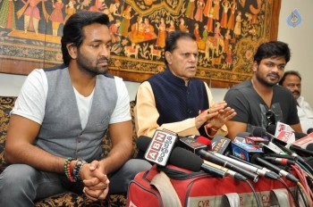 MB40 Curtain Raiser Press Meet - 17 of 20