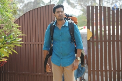 Meda Meeda Abbayi Working Stills - 1 of 13