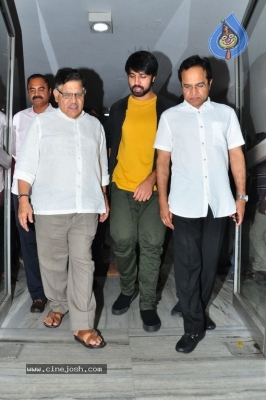 Mega Star Chiranjeevi Watching Vijetha Movie - 24 of 28