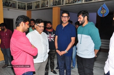 Mega Star Chiranjeevi Watching Vijetha Movie - 39 of 28