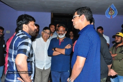 Mega Star Chiranjeevi Watching Vijetha Movie - 40 of 28