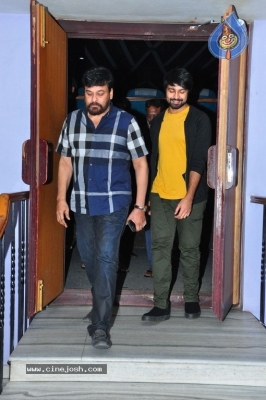 Mega Star Chiranjeevi Watching Vijetha Movie - 42 of 28