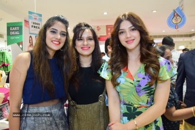 Mehreen Pirzada Launches 13th Store Of Easy Buy - 4 of 38