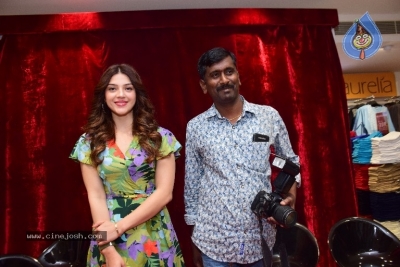 Mehreen Pirzada Launches 13th Store Of Easy Buy - 17 of 38