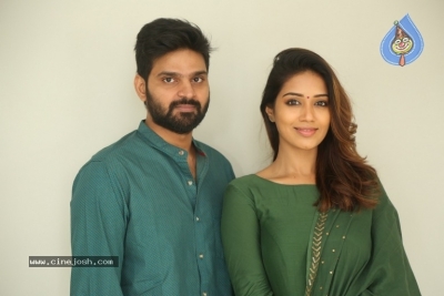 Mental Madhilo Movie Press Meet - 10 of 13