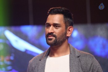 MS Dhoni Audio Launch - 13 of 57