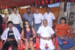 Mudhal Kadhal Tamil Movie Launch - 2 of 31