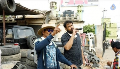 Naa Peru Surya Naa Illu India Movie Working Stills - 6 of 8