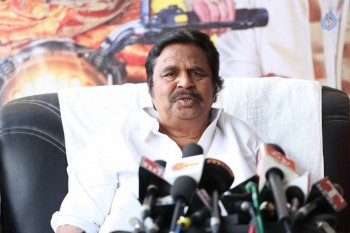 Nanna Nenu Naa Boyfriends Team Meets Dasari - 17 of 34