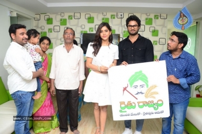 Nannu Dochukundhuvate Movie Team At ISTS Engineering College - 30 of 40