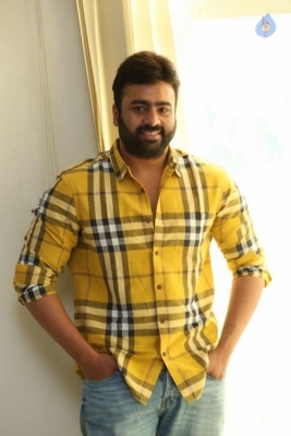 Nara Rohit Samanthakamani Interview Photos - 20 of 29