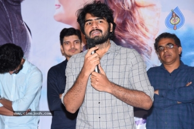 NeeKosam  Trailer Launch Photos - 4 of 16