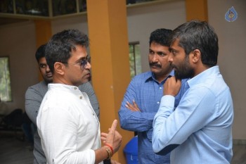 Nithiin and Arjun Movie Press Meet - 8 of 39