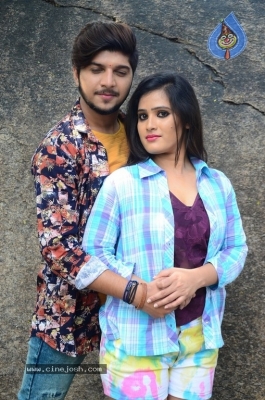 Nuvendhuku Nachave Sailaja Movie Opening - 24 of 37