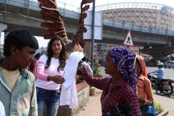 O Pilla Nee Valla T Shirts Distribution Photos - 1 of 13