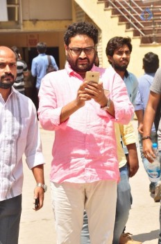 Okka Ammayi Thappa Theater Coverage - 10 of 23