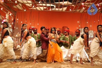 Okka Kshanam Movie Song Making Photos - 28 of 31