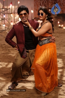 Okka Kshanam Movie Song Making Photos - 33 of 31