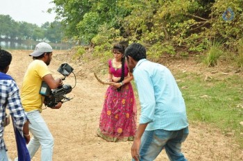 Okkaditho Modalaindi Working Photos - 1 of 63