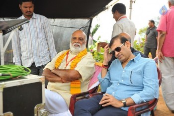 Om Namo Venkatesaya Working Photos - 9 of 15