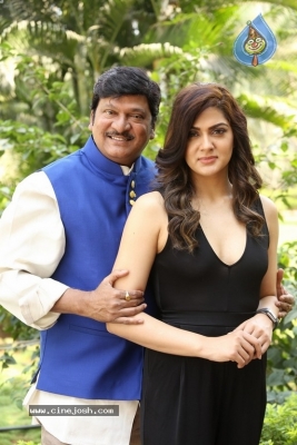 Oollo Pelliki Kukkala Hadavidi Movie Press Meet - 17 of 19