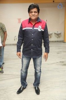 Oollo Pelliki Kukkala Hadavidi Movie Press Meet - 8 of 42