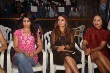Oollo Pelliki Kukkala Hadavidi Movie Press Meet - 13 of 42