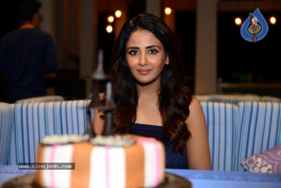 Parul Yadav Birthday Celebrations on Queen Sets - 14 of 27