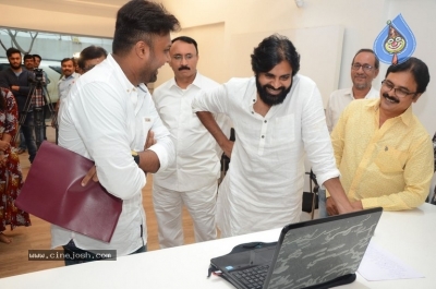 Pawan Kalyan Launches Aata Gadhara Shiva Movie Song - 2 of 26