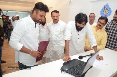 Pawan Kalyan Launches Aata Gadhara Shiva Movie Song - 13 of 26