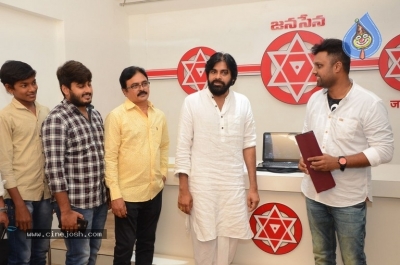 Pawan Kalyan Launches Aata Gadhara Shiva Movie Song - 17 of 26