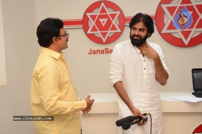 Pawan Kalyan Launches Aata Gadhara Shiva Movie Song - 19 of 26