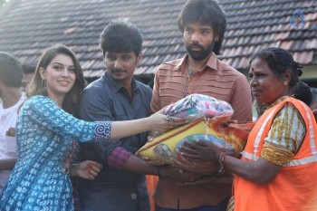 Pokkiri Raja Team Flood Relief Event - 16 of 42