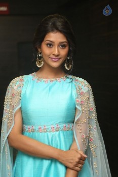 Pooja Jhaveri Gallery - 30 of 33
