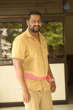 Prabhakar Right Right Interview Photos - 11 of 21