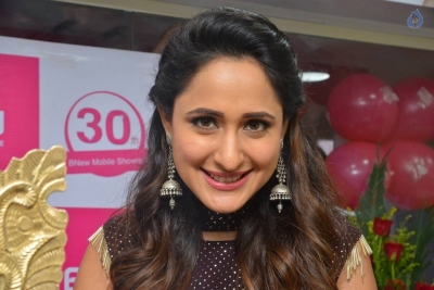 Pragya Jaiswal Launches B New Mobile Store Photos - 26 of 37