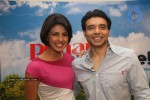 Priyanka and Uday Chopra Celebrate Christmas - 16 of 18