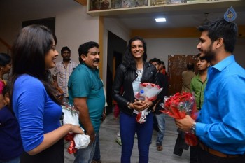 PV Sindhu Watches Ekkadiki Potavu Chinnavada Movie - 19 of 25